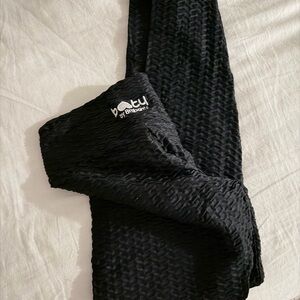 Booty by Brabants Black Textured Leggings
